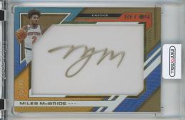 2022-23 Panini Recon Basketball  Miles McBride Sophomore Acetate Autographs/Gold 7/10