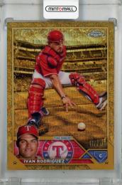 2023 Topps Gilded Collection Texas Rangers Ivan Rodriguez Wave Gold Etch #72(パラレル版) 67/75