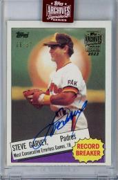 2022 Topps Archives Signature Series Retired Player Edition  Steve Garvey Autographs #2 06/37