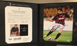 BBM Authentic Collection Kaka 直筆サインフォト　ホームユニフォーム